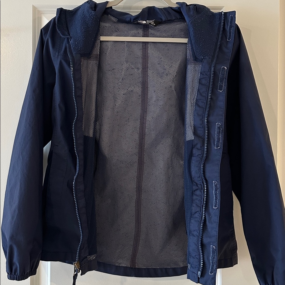 The North Face Girls Rain Jacket - Picture 4 of 9